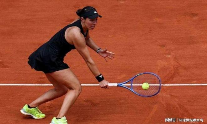 某滑雪器材 某滑雪器材