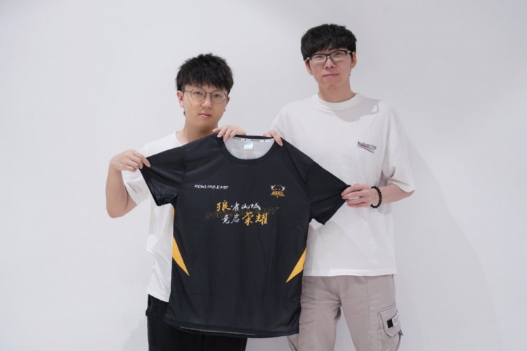 中对冠军的 中对冠军的