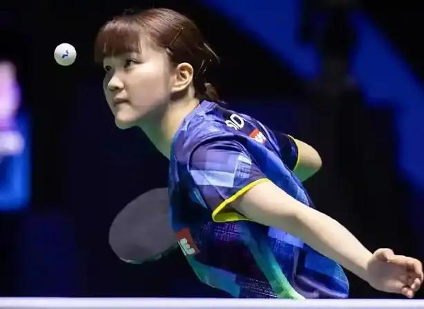 球场内外一 球场内外一