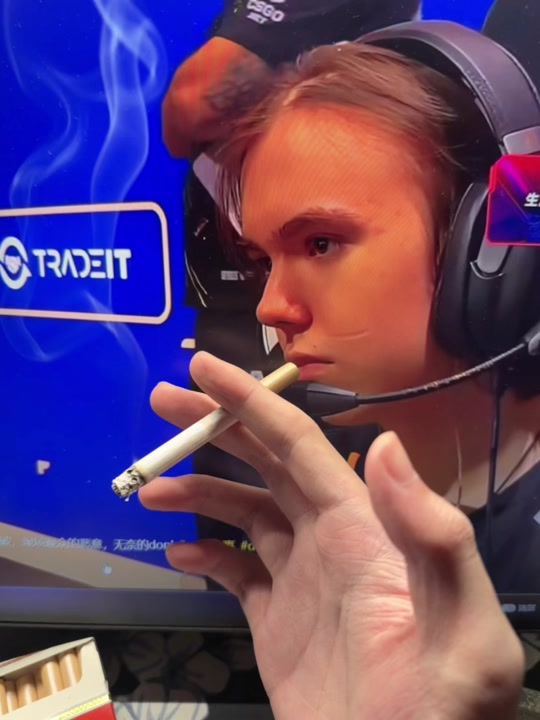 高区速球与 高区速球与