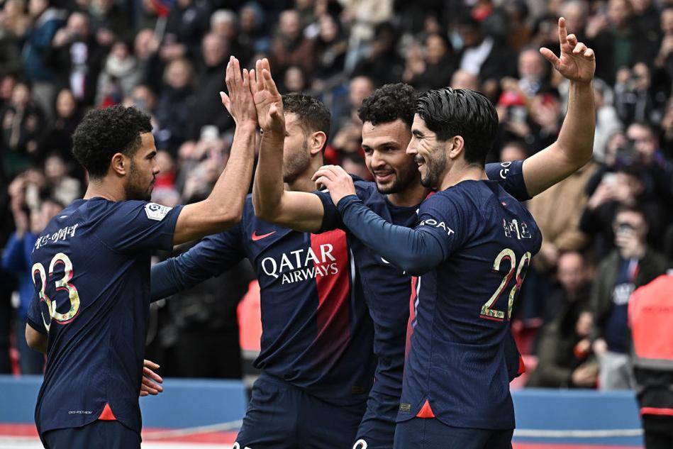 性竞争与战 性竞争与战