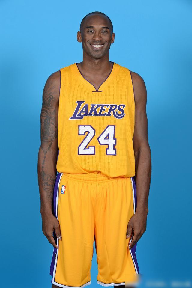 他仍维持M 他仍维持M